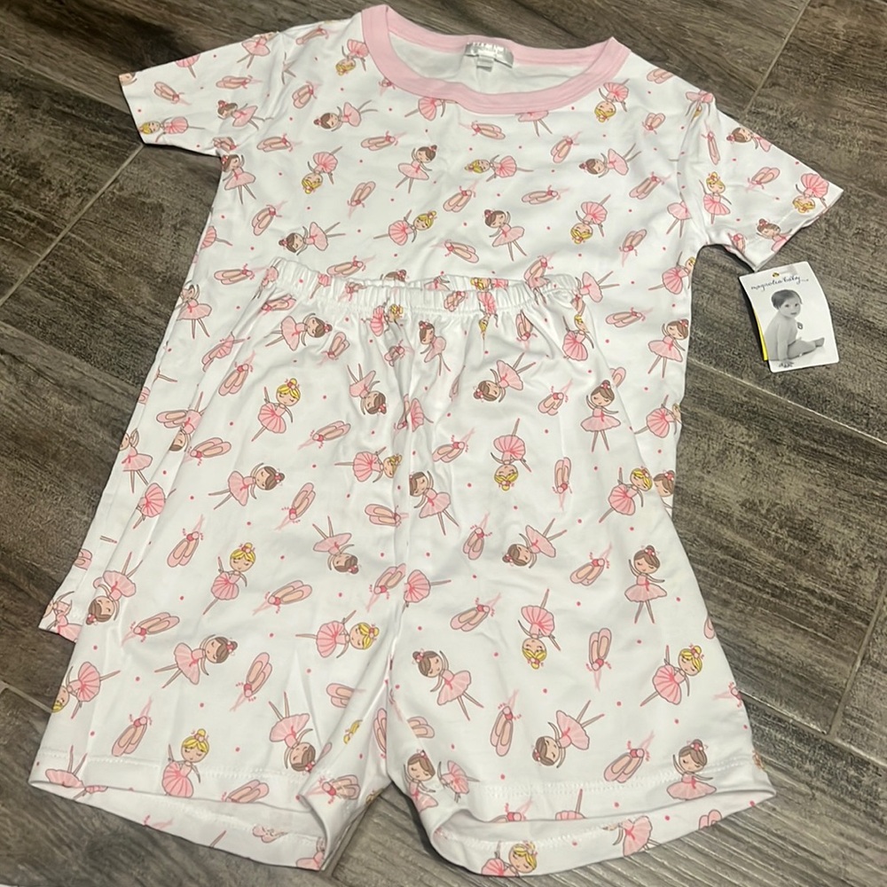 Magnolia Baby Pajama Set 🩷